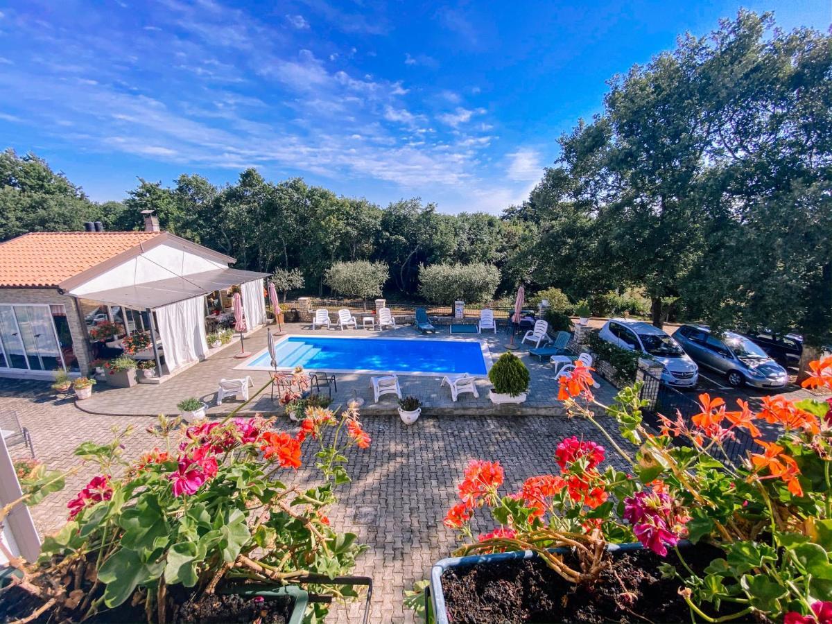 Guest House Sosi Умаг Экстерьер фото